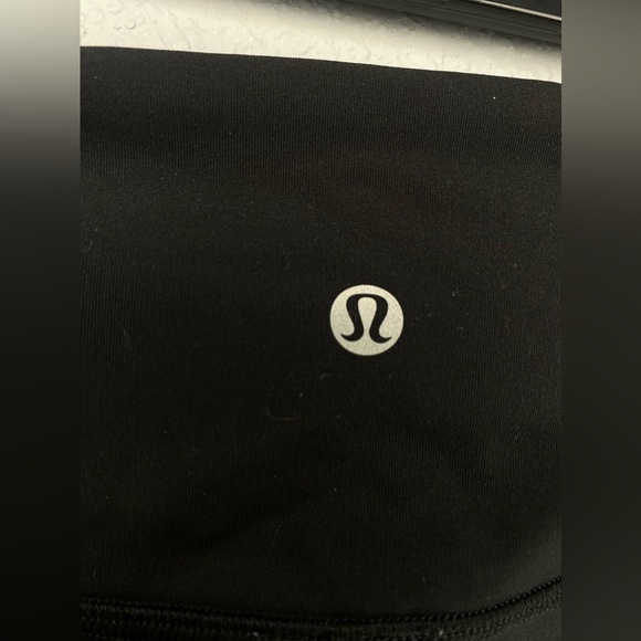 LULULEMON : Cropped legging | Size 4 - Picture 10 of 11